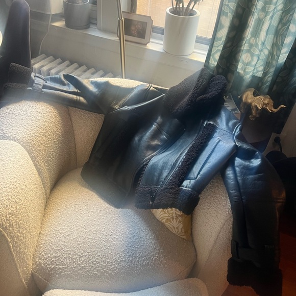 Apparis Jay Moto Jacket - Picture 6 of 6